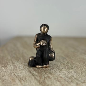 En grundig maler - En personlig gave - en håndlavet bronzeskulptur